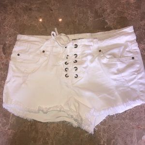 BILLABONG white shorts